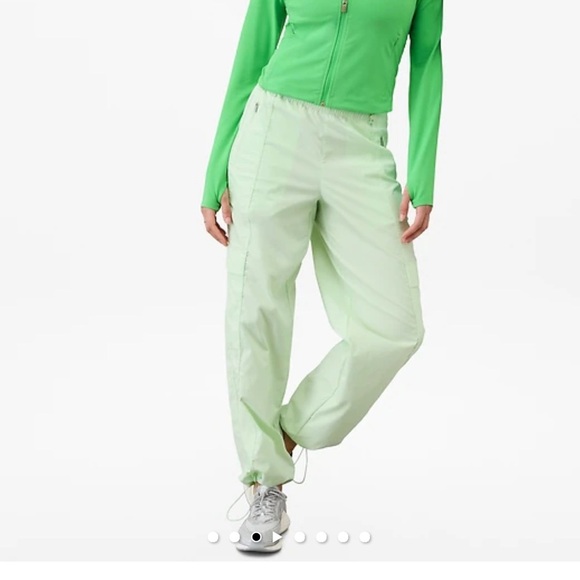 ATHLETA Cascade High Rise Poplin Cargo Pants Mint Tint S - Picture 4 of 11